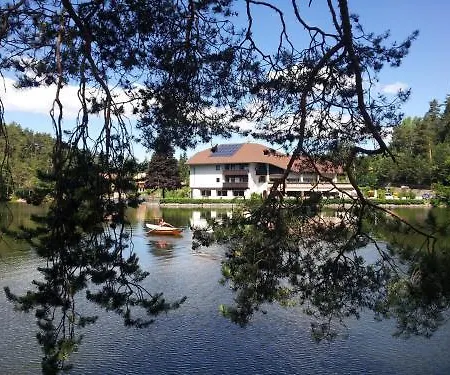 Am Wolfgrubenersee