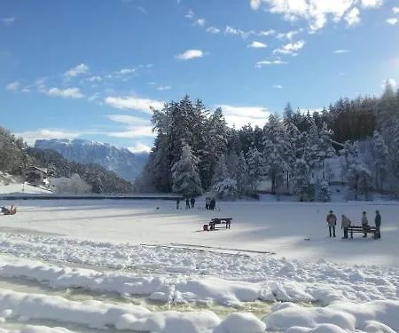 Am Wolfgrubenersee 3*