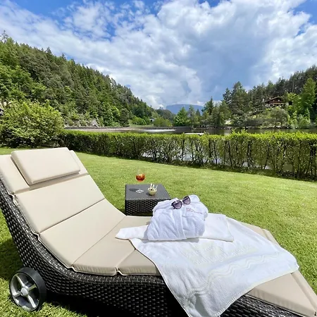 Am Wolfgrubenersee Hotel Soprabolzano