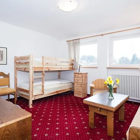 Hotel Am Wolfgrubenersee 3*