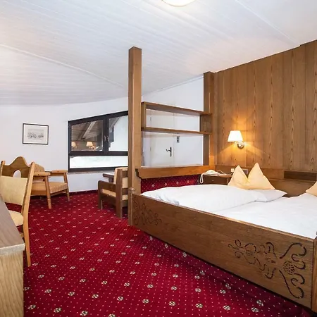Am Wolfgrubenersee Hotel